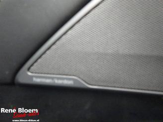 BMW 5-serie 520i High Executive picture 18