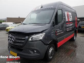 skadebil bedrijf Mercedes Sprinter 319 1.9 CDI L2H2 190pk Dubbel Lucht Automaat 2023/10