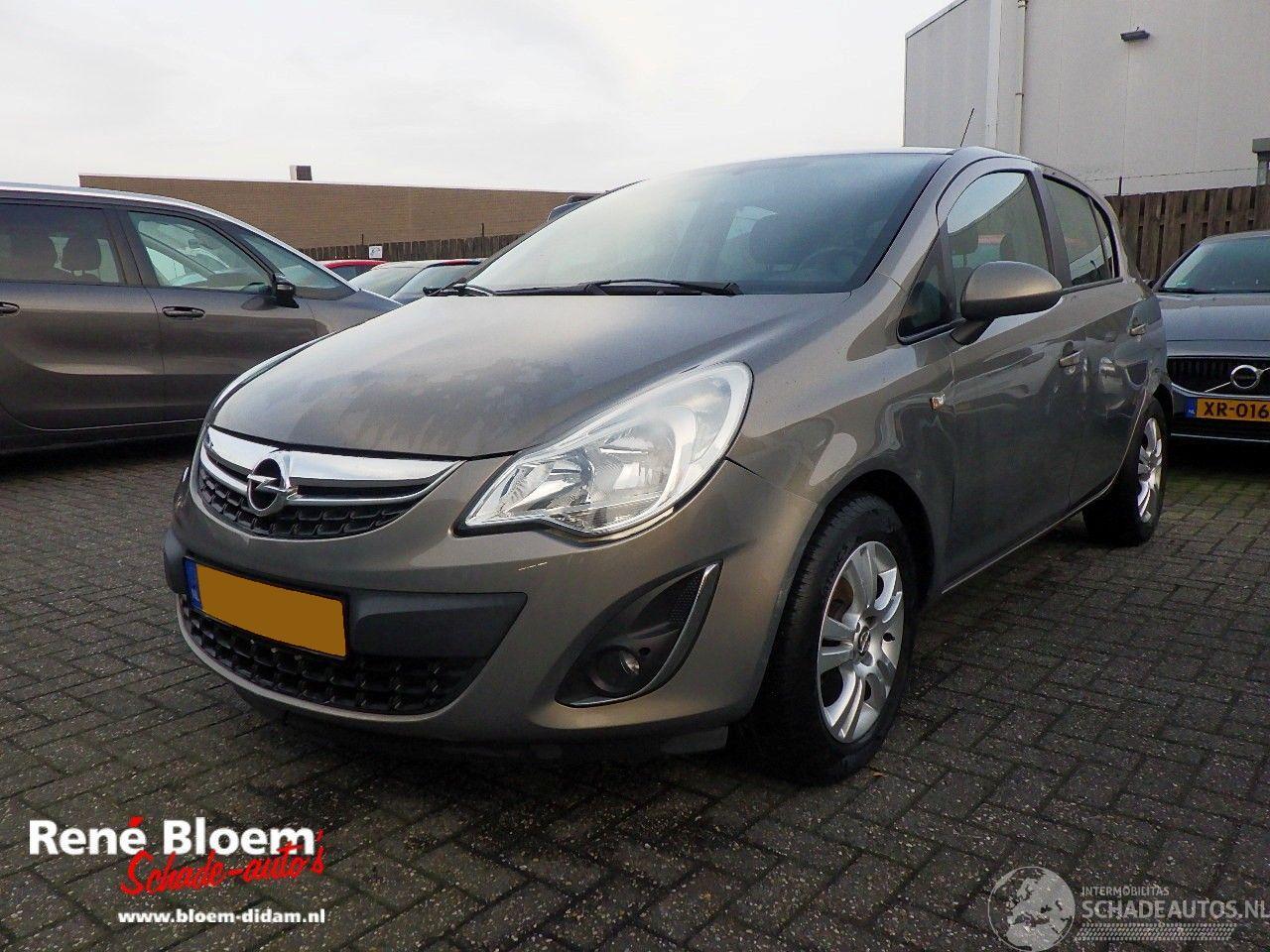 Opel Corsa 1.2 16V Selection Airco 5drs
