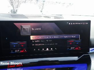 BMW i5 Touring E-Drive 40 340pk 84kwh Full Option picture 26
