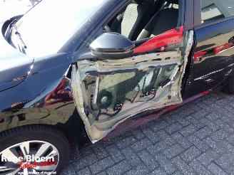 Peugeot 208 1.2 Puretech Active picture 8