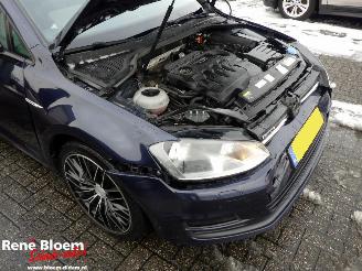 Volkswagen Golf 1.6 TDI Comfortline BlueMotion 110pk picture 9