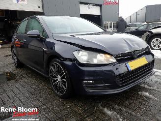 Volkswagen Golf 1.6 TDI Comfortline BlueMotion 110pk picture 2