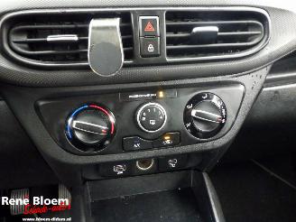 Hyundai I-10 1.0 Comfort 5drs Airco picture 15