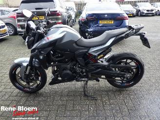 BMW F 900 R  picture 2