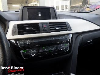 BMW 3-serie 318i 136pk Aut picture 12