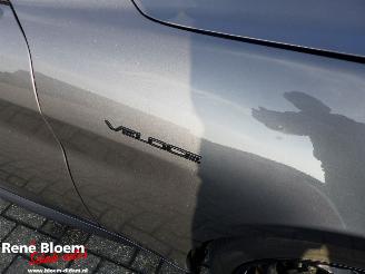 Alfa Romeo Giulia 2.0 T AWD Veloce Q4 picture 13