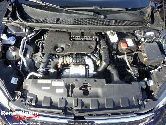 Peugeot 308 SW 1.6 BlueHDI Blue Lease Executive picture 7