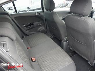 Opel Corsa 1.4-16V Design Edition picture 14