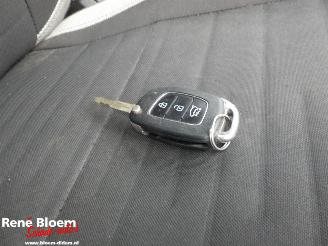 Hyundai I-10 1.0 Comfort 5drs Airco picture 13