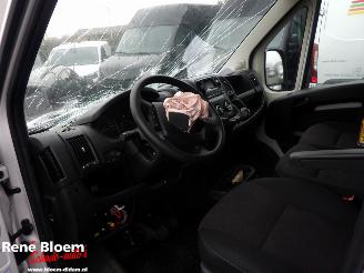 Peugeot Boxer 2.2 Blue HDI 120 L2H2 3.0T picture 14