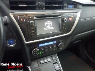 Toyota Auris Touring Sports 1.8 Hybrid picture 16