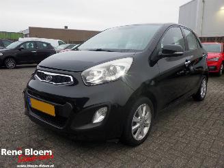 Unfallwagen Kia Picanto 1.0 CVVT Super Pack 2013/1