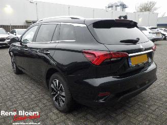 MG 5 Electric Standard Range Luxury 50kWh 177pk picture 6