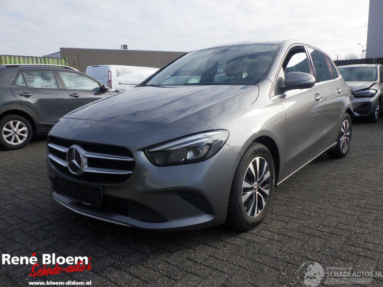 Mercedes B-klasse 180D Business Solution Plus