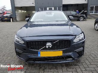 Volvo V-90 2.0 T8 Plug-in-Hybrid AWD picture 3