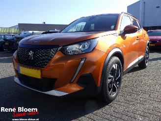 Damaged car Peugeot 2008 1.2 PureTech Allure 131pk Autom 2022/2