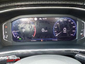 Volkswagen T-Cross 1.5 TSI Aut R-Line picture 19