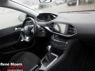 Peugeot 308 1.2 Puretech 110pk picture 8