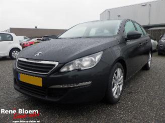 skadebil auto Peugeot 308 1.2 Puretech 110pk 2015/6