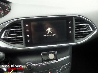 Peugeot 308 1.2 Puretech 110pk picture 14