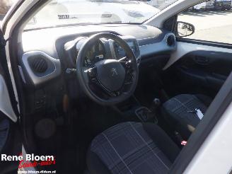 Peugeot 108 1.0 e-VTi Blue Lion 5drs Airco picture 13