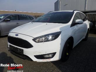 uszkodzony samochody osobowe Ford Focus 1.0 ST-Line 5drs 2018/5