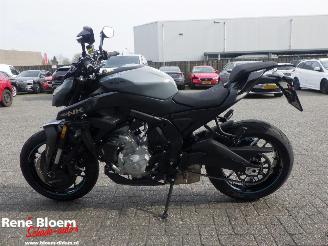 CFMoto  675 NK picture 2