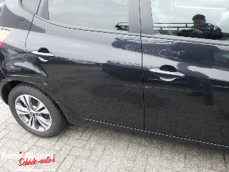 Kia Venga 1.4 CVVT First Edition Navi picture 8