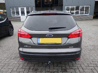Ford Focus 1.0 Titanium Edition Navi picture 3