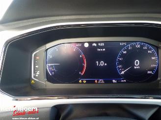 Volkswagen T-Roc 1.0 TSI Life Business 110 pk picture 16