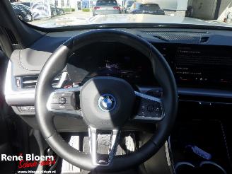 BMW iX1 eDrive20 67kWh 204pk M-pakket Automaat picture 16