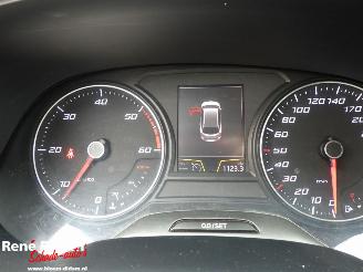 Seat Leon ST 1.6 TDI Style Connect 110pk picture 14