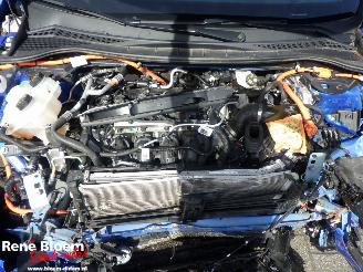 Ford Kuga 2.5 PHEV ST-Line X picture 18