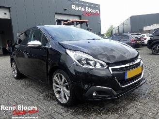 Peugeot 208 1.2 Pure Tech Allure 110pk picture 2