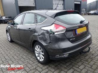 Ford Focus 1.0 Trend Automaat 125pk picture 2