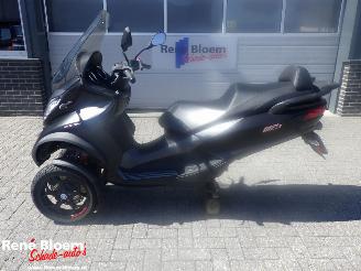 Piaggio MP3 400 HPE Sport picture 1