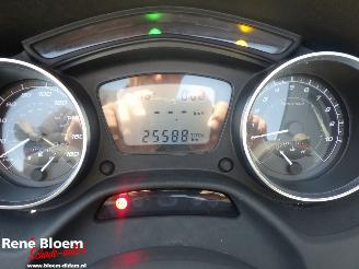 Piaggio MP3 400 HPE Sport picture 11