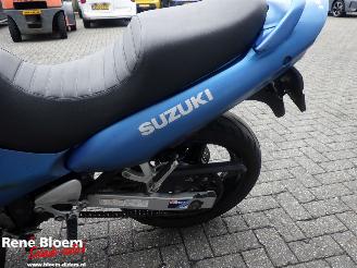 Suzuki GSX 750  picture 14