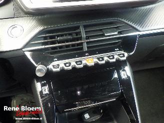 Peugeot e-2008 EV 54kwh Aut 156pk picture 19