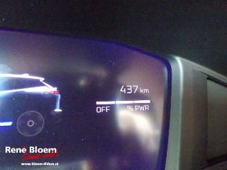 Peugeot e-2008 EV 54kwh Aut 156pk picture 17