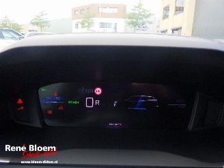 Peugeot e-2008 EV 54kwh Aut 156pk picture 23