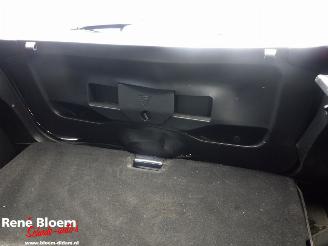 Peugeot e-2008 EV 54kwh Aut 156pk picture 13