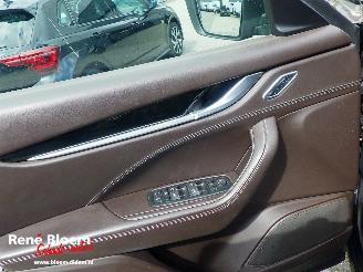 Maserati Levante 3.0 V6 D AWD 275pk Aut picture 16