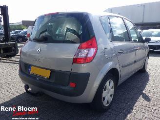 Damaged car Renault Scenic 1.6 16V Expression Comfort 2004/2