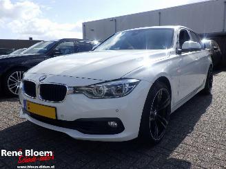 Schadeauto BMW 3-serie 318i Luxury 136pk 2017/5