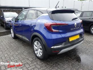Renault Captur E-TECH HYBRID 145 Intens picture 4