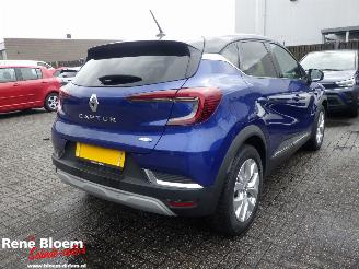 Unfallwagen Renault Captur E-TECH HYBRID 145 Intens 2022/2