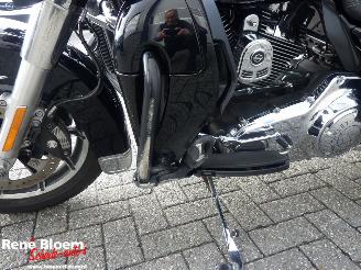 Harley-Davidson Electra Glide Ultra Limited 103 picture 16