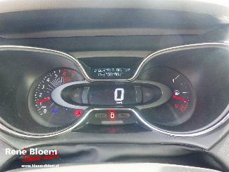 Renault Captur 0.9 TCE Expression CLima 5drs picture 16